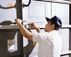 Garage Door Solution Service Lake Oswego, OR 503-436-7279 - rep-gdr-16m